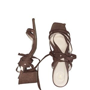 Lace up block heels purple
